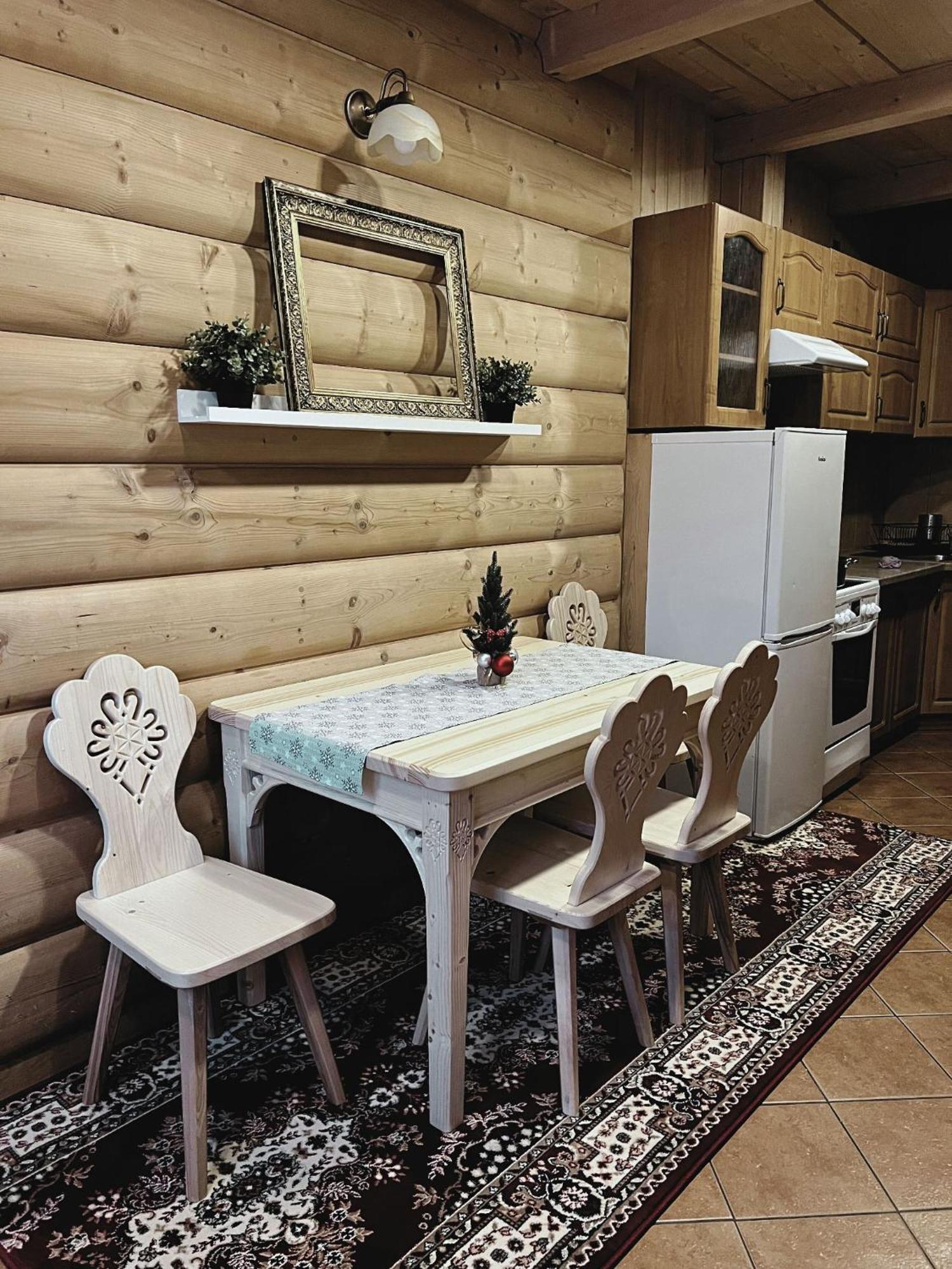Apartamenty Góralski DACH NAD GŁOWĄ Poronin Exterior foto